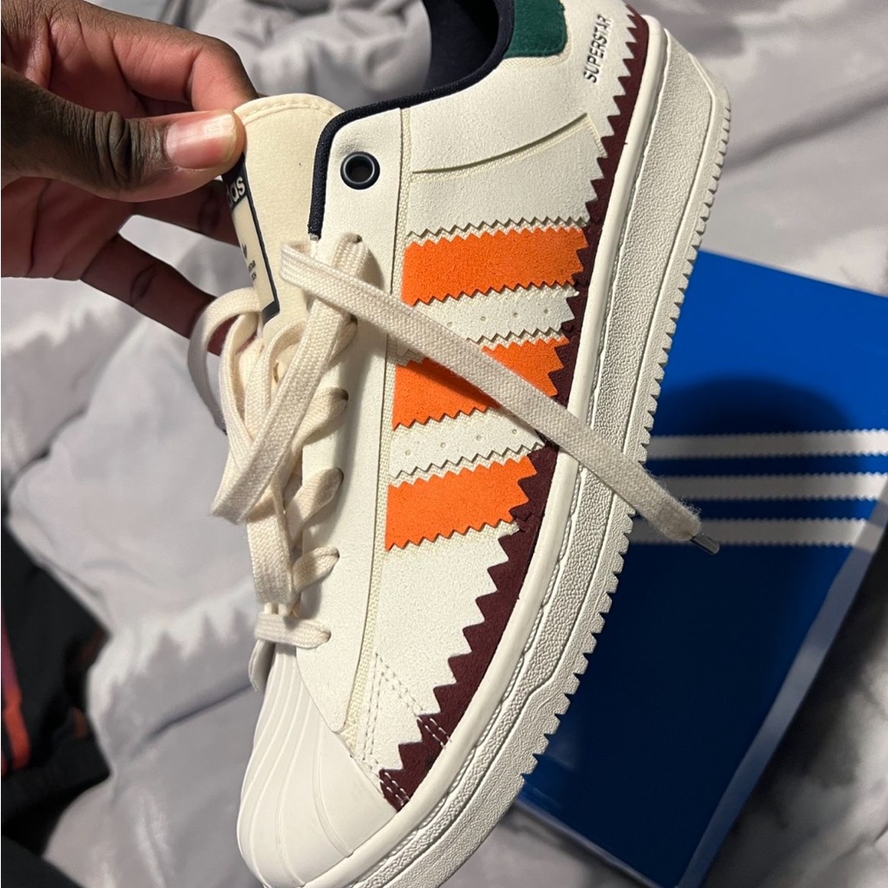 Adidas Superstar Ot tech crimson 500$ they going for 770 and up everywhere